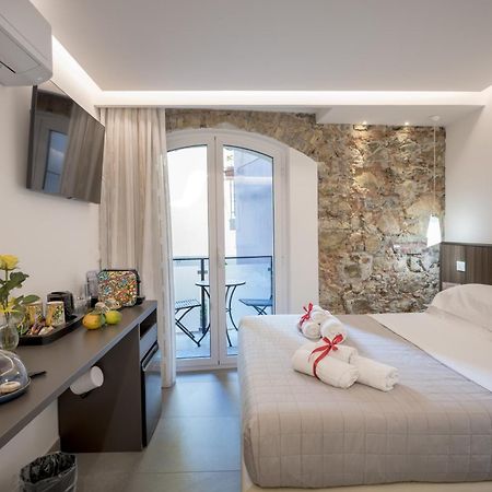 Taormina Charming Rooms Eksteriør billede