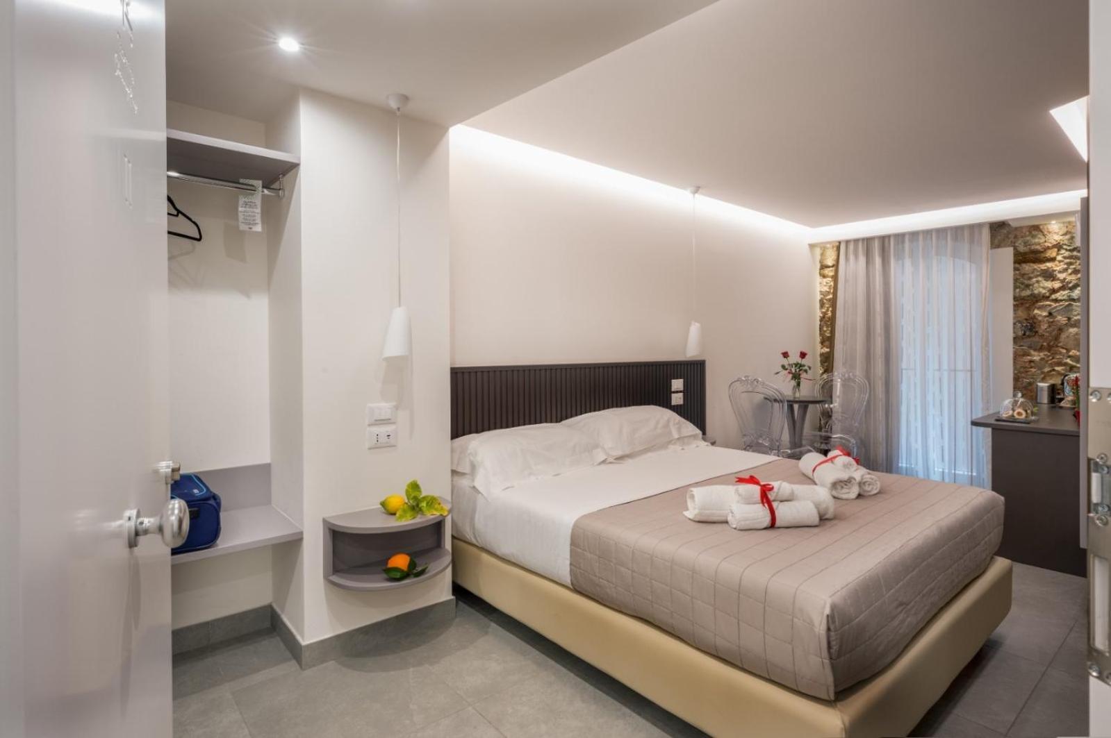 Taormina Charming Rooms Eksteriør billede