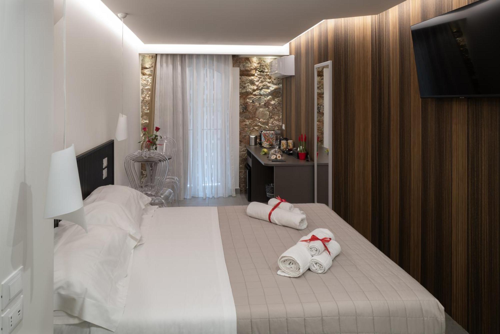 Taormina Charming Rooms Eksteriør billede