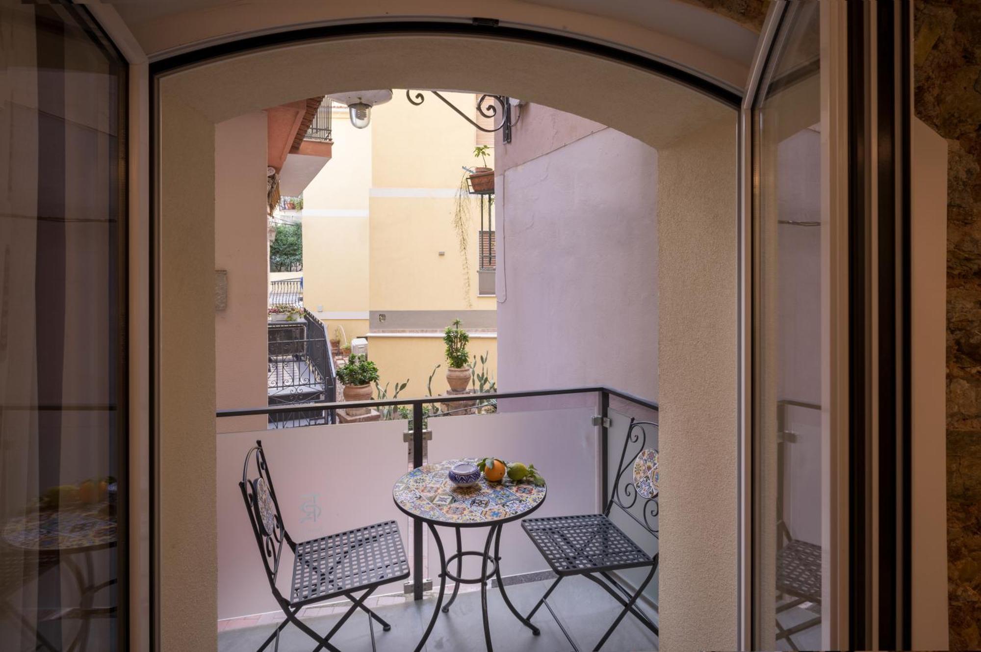 Taormina Charming Rooms Eksteriør billede